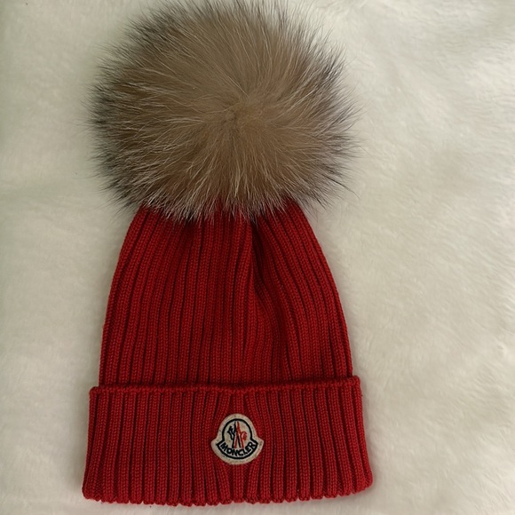 ‼️SALE‼️Moncler Beanie Kids (Worn as an Adult) - Picture 2 of 3